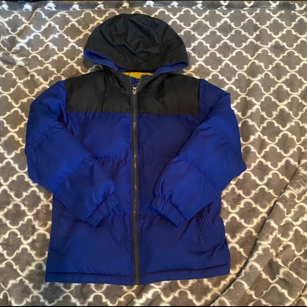 CHEROKEE PUFFER JACKETS SIZE M